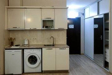 Фото номера Апартаменты с 1 спальней Апарт-отели BLACK SEA SIDE APARTMENTS г. Батуми 11