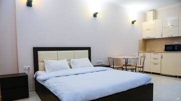 Фото номера Апартаменты-студио с видом на море Апарт-отели BLACK SEA SIDE APARTMENTS г. Батуми 10