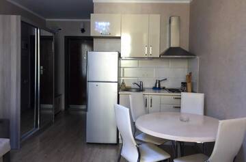 Фото номера Апартаменты-студио с видом на море Апарт-отели BLACK SEA SIDE APARTMENTS г. Батуми 4