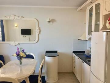 Фото номера Апартаменты с видом на море Отель Hotel Orbi Sea Towers г. Батуми 26