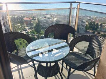Фото номера Апартаменты с видом на море Отель Hotel Orbi Sea Towers г. Батуми 23