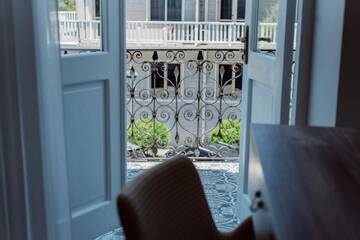 Фото номера Улучшенный люкс Отель Boulevard Hotel Batumi г. Батуми 3