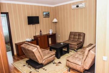 Фото номера Люкс Отель Hotel Istanbul г. Батуми 6