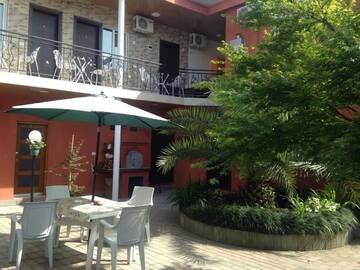 Фото Гостевой дом Nikas Guest House г. Батуми 2