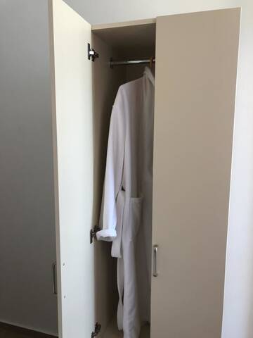 Фото номера Двухместный номер с 1 кроватью и балконом Отель Orange Home Hotel г. Батуми 11