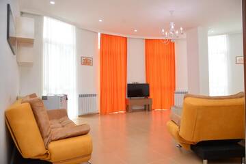 Фото номера Люкс с 1 спальней Отель Orange Home Hotel г. Батуми 10