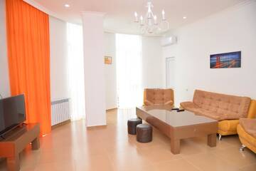 Фото номера Люкс с 1 спальней Отель Orange Home Hotel г. Батуми 11