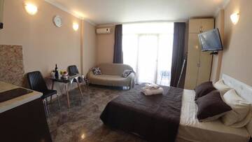 Фото номера Апартаменты с балконом Апарт-отели Sun Apartment Batumi г. Батуми 14