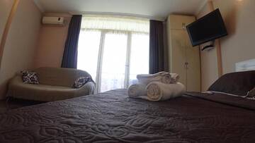 Фото номера Апартаменты с балконом Апарт-отели Sun Apartment Batumi г. Батуми 89