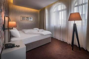 Фото номера Угловой номер. Отель The Grand Gloria Hotel г. Батуми 4