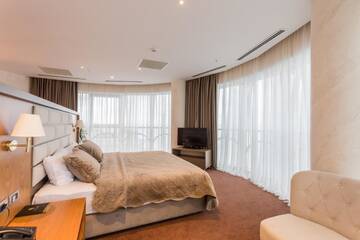 Фото номера Президентский люкс Отель The Grand Gloria Hotel г. Батуми 7