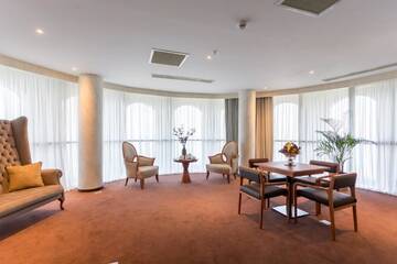 Фото номера Люкс с 2 спальнями Отель The Grand Gloria Hotel г. Батуми 7