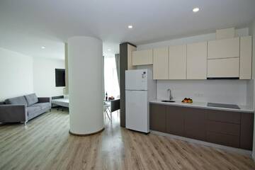 Фото номера Полулюкс Апарт-отели Bellevue Residential Hotel Batumi г. Батуми 5