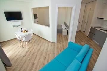 Фото номера Полулюкс Апарт-отели Bellevue Residential Hotel Batumi г. Батуми 7