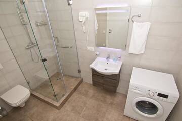 Фото номера Полулюкс Апарт-отели Bellevue Residential Hotel Batumi г. Батуми 12