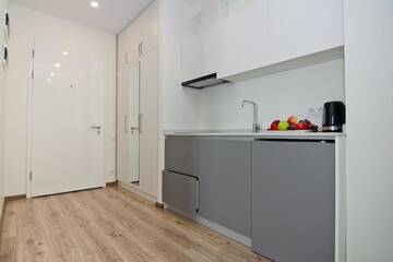 Фото номера Полулюкс Апарт-отели Bellevue Residential Hotel Batumi г. Батуми 14