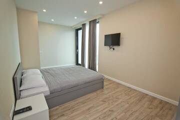 Фото номера Апартаменты с 3 спальнями и видом на море Апарт-отели Bellevue Residential Hotel Batumi г. Батуми 8