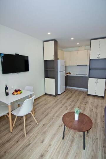Фото номера Полулюкс Апарт-отели Bellevue Residential Hotel Batumi г. Батуми 23