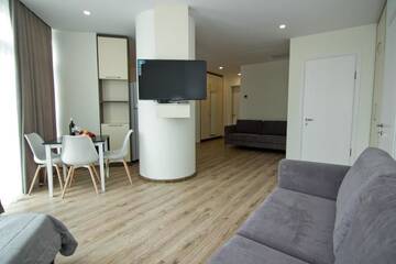 Фото номера Полулюкс Апарт-отели Bellevue Residential Hotel Batumi г. Батуми 21