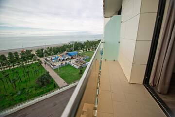 Фото номера Номер-студио с видом на море Апарт-отели Bellevue Residential Hotel Batumi г. Батуми 7