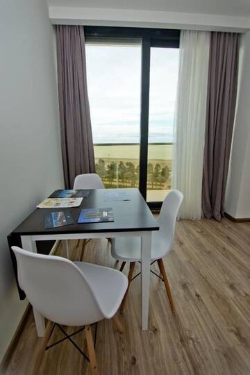 Фото номера Номер-студио с видом на море Апарт-отели Bellevue Residential Hotel Batumi г. Батуми 9