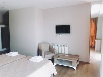 Фото номера Семейный номер Отель Dream Tower г. Батуми 2