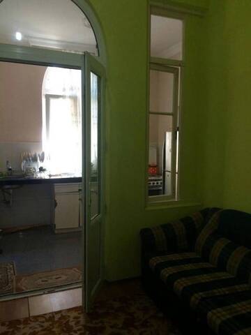 Фото номера Стандартный семейный номер Гостевой дом Batumi Guesthouse 28a г. Батуми 23