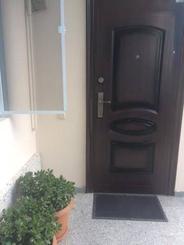 Фото номера Стандартный семейный номер Гостевой дом Batumi Guesthouse 28a г. Батуми 34