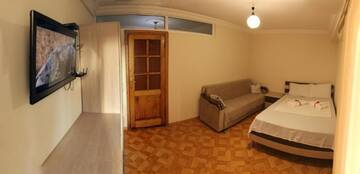 Фото номера Апартаменты с 2 спальнями Отель Hotel Tao г. Батуми 4