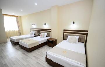 Фото номера Трехместный номер Отель Hotel 725 B г. Батуми 2