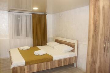 Фото номера Семейный номер с видом на сад Гостевой дом Greenview Guesthouse г. Батуми 12