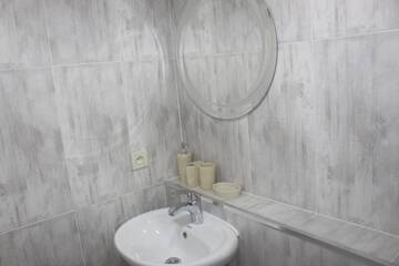 Фото номера Семейный номер с видом на сад Гостевой дом Greenview Guesthouse г. Батуми 17
