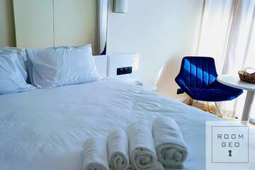 Фото номера Апартаменты с видом на море Апарт-отели ORBI CITY г. Батуми 55