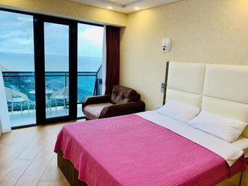 Фото номера Номер-студио с видом на море Апарт-отели Sea view apartments Orbi Beach Tower г. Батуми 7