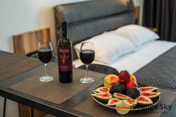 Фото номера Улучшенные апартаменты-студио с видом на море Апарт-отели Orange Sky Apartments Beach Tower г. Батуми 31