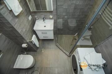 Фото номера Улучшенные апартаменты-студио с видом на море Апарт-отели Orange Sky Apartments Beach Tower г. Батуми 32