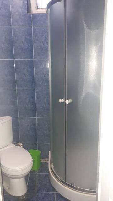 Фото номера Кровать в общем 8-местном номере для мужчин и женщин Хостелы Enjoy The Hostel г. Батуми 14