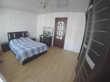 Фото номера Двухместный номер Делюкс с 1 кроватью и балконом Хостелы Enjoy The Hostel г. Батуми 3