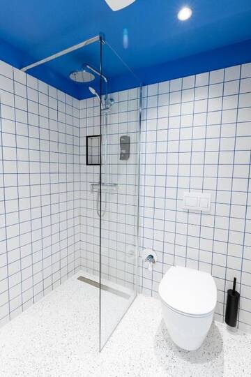 Фото номера Номер с кроватью размера «queen-size» и балконом Отель Kartuli Hotel г. Батуми 17