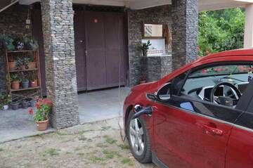 Фото номера Трехместный номер «Комфорт» с душем Гостевой дом Guesthouse kalakala г. Батуми 72