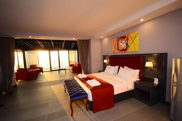 Фото номера Представительский люкс Отель BATUMI PALM HOTEL г. Батуми 4