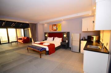 Фото номера Представительский люкс Отель BATUMI PALM HOTEL г. Батуми 5
