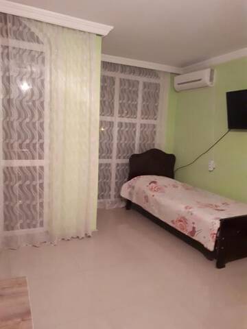 Фото номера Таунхаус с 3 спальнями Дома для отпуска Home г. Батуми 33