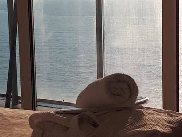 Фото номера Семейный номер с видом на море Отели типа «постель и завтрак» ORBI Residence On Black Sea Coast г. Батуми 4