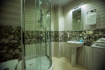 Фото номера Апартаменты-студио Отель Holiday Lux Tower г. Батуми 25