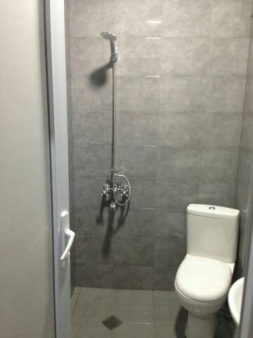 Фото Отели типа «постель и завтрак» Hotel Emily г. Батуми 3