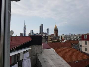 Фото номера Двухместный номер с 1 кроватью и балконом Отель MikePalace г. Батуми 4