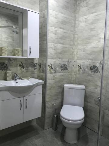 Фото номера Трехместный номер с балконом Отель Best Point Hotel г. Батуми 7