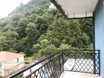 Фото номера Трехместный номер с балконом Отель Best Point Hotel г. Батуми 9