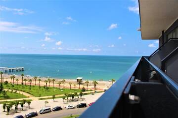 Фото номера Номер-студио с видом на море Отель Lux Apartment in The Beach Tower г. Батуми 49